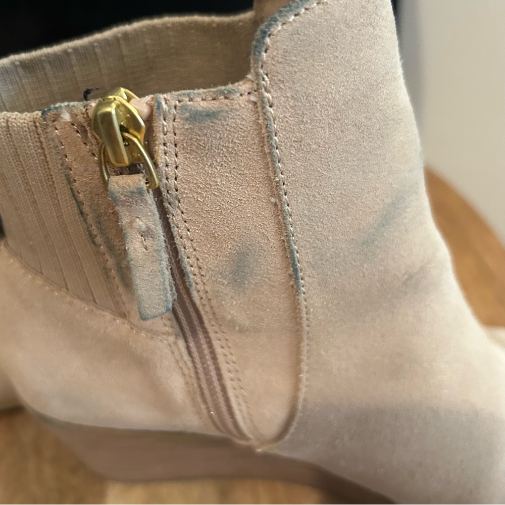 TOMS Cream Suede Joanna Wedge Bootie, Size 8 - Picture 6 of 7
